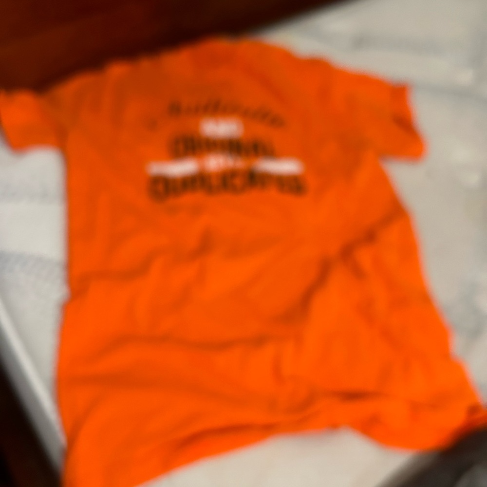 It is a multiple sclerosis T-shirt men’s or women